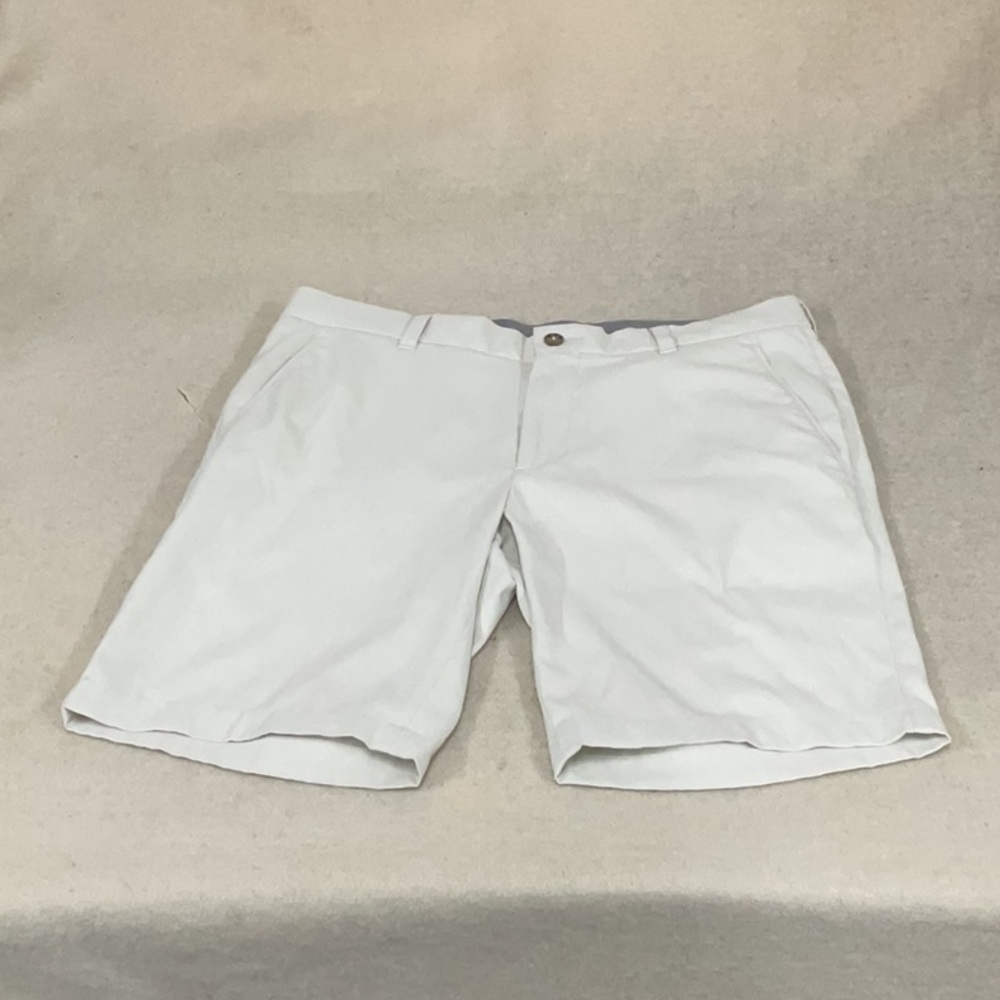 EUC Mens khaki Oxford shorts